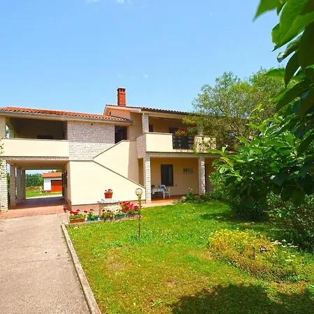 Apartment Fuer 3 Personen Ca 65 Qm In Fazana-surida, Istrien Istrische Riviera