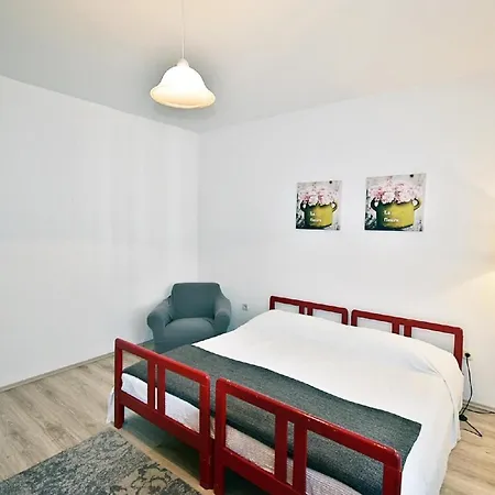 Apartment Fuer 3 Personen Ca 65 Qm In Fazana-surida, Istrien Istrische Riviera