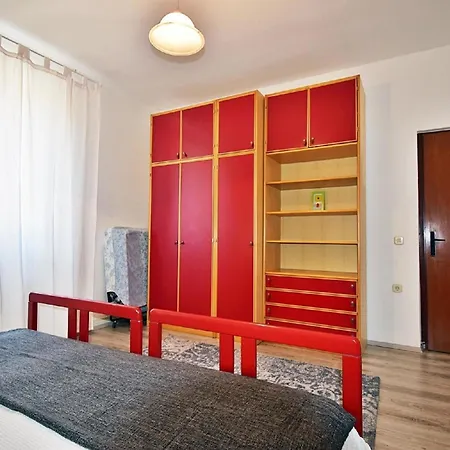 Fuer 3 Personen Ca 65 Qm In Fazana-surida, Istrien Istrische Riviera Apartment Valbandon